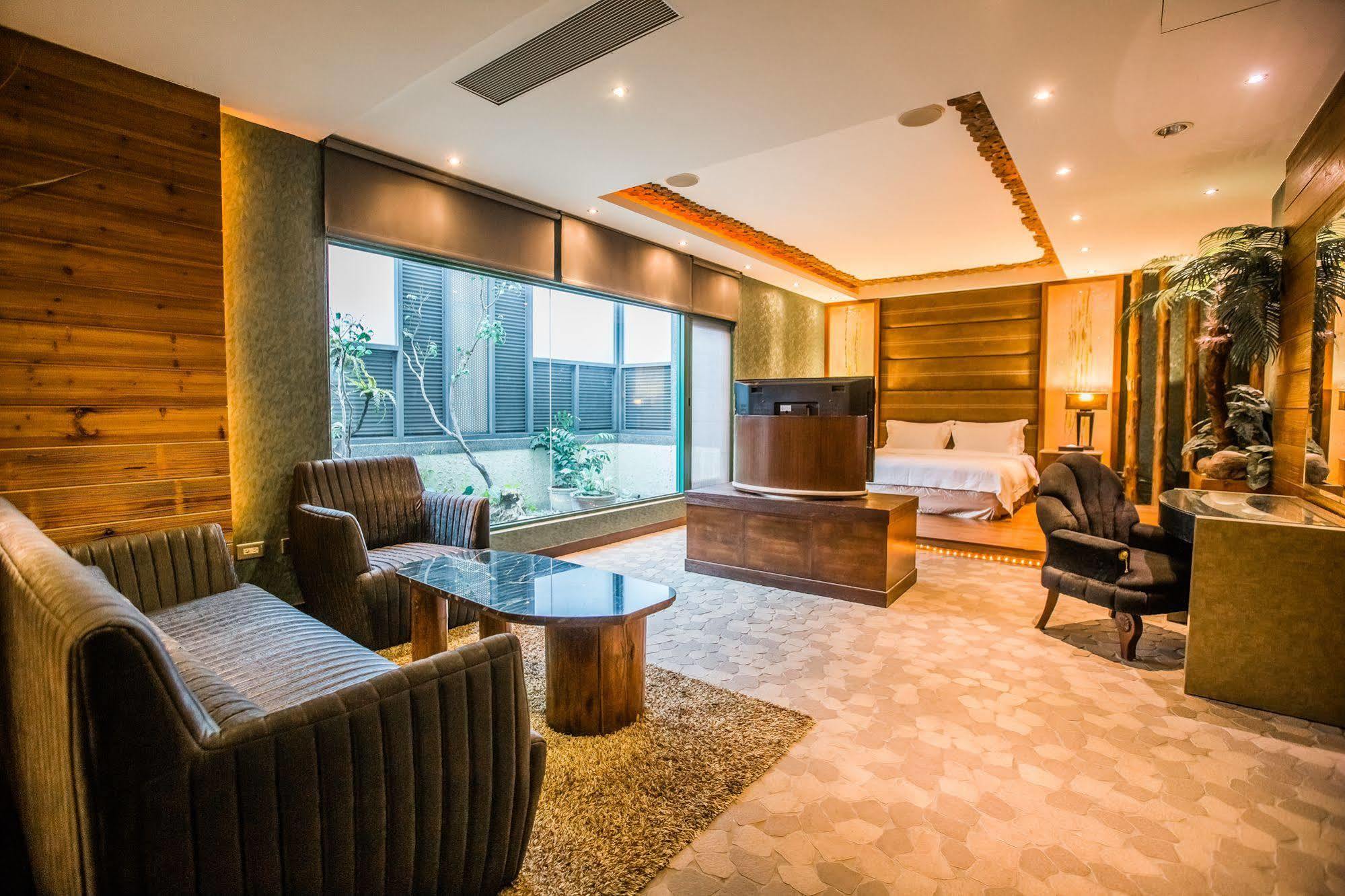 Ohya Chain Boutique Motel-Yongkang Exterior photo